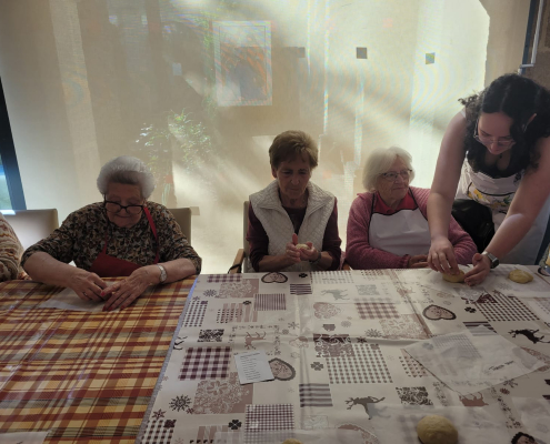 Taller Mona de Pascua 2025 (3)