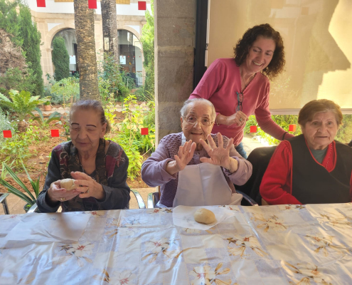 Taller Mona de Pascua 2025 (9)